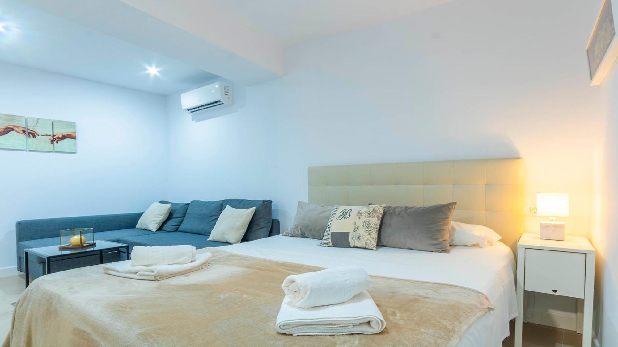 Natural Suite Sevilla Center エクステリア 写真